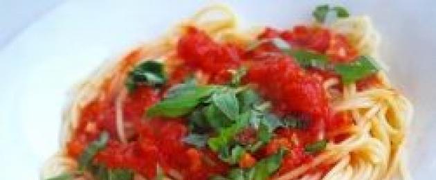 Kā pagatavot spageti tomātu mērci.  Visgaršīgākā tomātu spageti mērce: gatavojiet kopā!  Spageti mērce