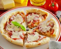 Рецепт: Пицца в мультиварке Сделать пиццу в мультиварке поларис
