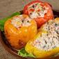 A healthy and nutritious bell pepper snack How to stuff peppers with vegetables