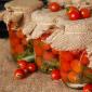 Pickling cherry tomatoes for the winter