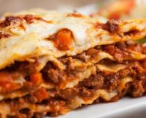 Whose dish is lasagna?  The history of lasagna.  Lasagna recipes
