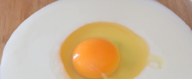 Домашние хачапури с яйцом и сыром по-грузински – пошаговый рецепт с фото, как их приготовить на сковороде. Пошаговый рецепт с фото Постный вариант на воде