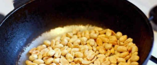 Nut Secrets: How To Roast Peanuts Correctly?  How to roast peanuts?  Frying nuts in a pan and in the oven Roasting peanuts in the oven