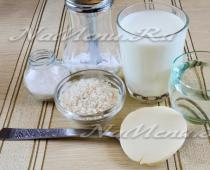 물과 우유의 오트밀, 조리법 및 칼로리 함량 유치원에서 오트밀을 요리하는 방법
