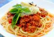 Labāko spageti tomātu mērces recepšu izlase